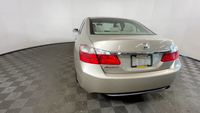 Used 2015 Honda Accord EX image 7