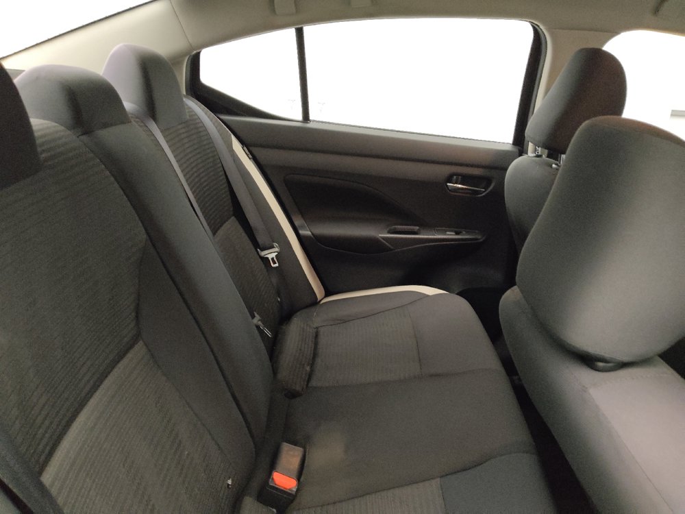 Used 2021 Nissan Versa SV FWD image 19