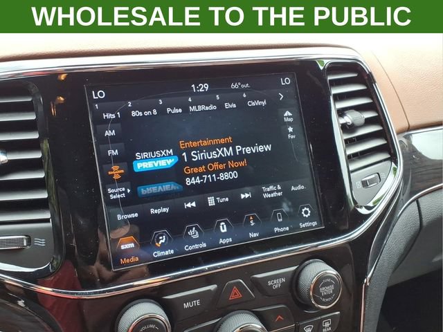 Used 2020 Jeep Grand Cherokee Overland AWD/4WD image 26