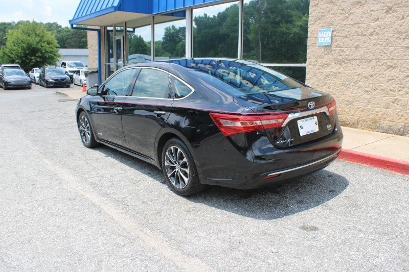 Used 2016 Toyota Avalon XLE Plus FWD image 4