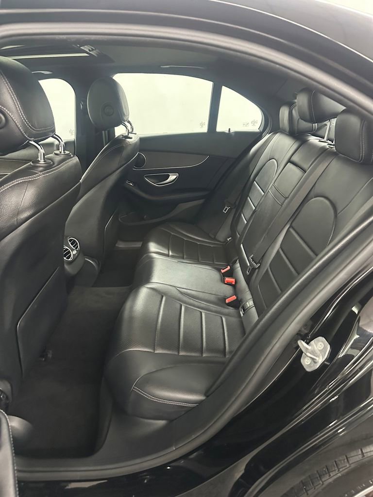 Used 2019 Mercedes-Benz C 300 4MATIC Sedan image 26