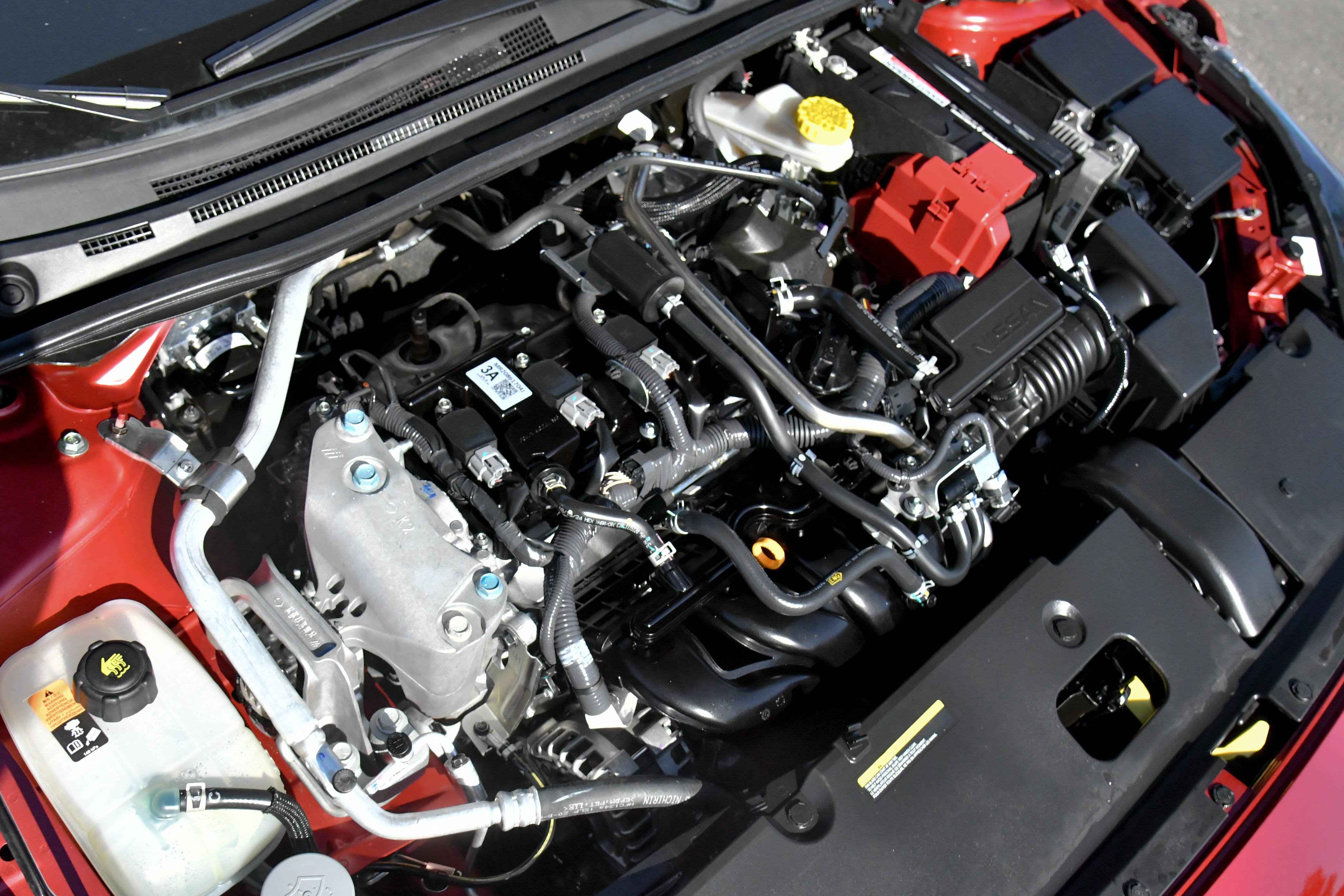 Used 2025 Nissan Sentra SV FWD image 40