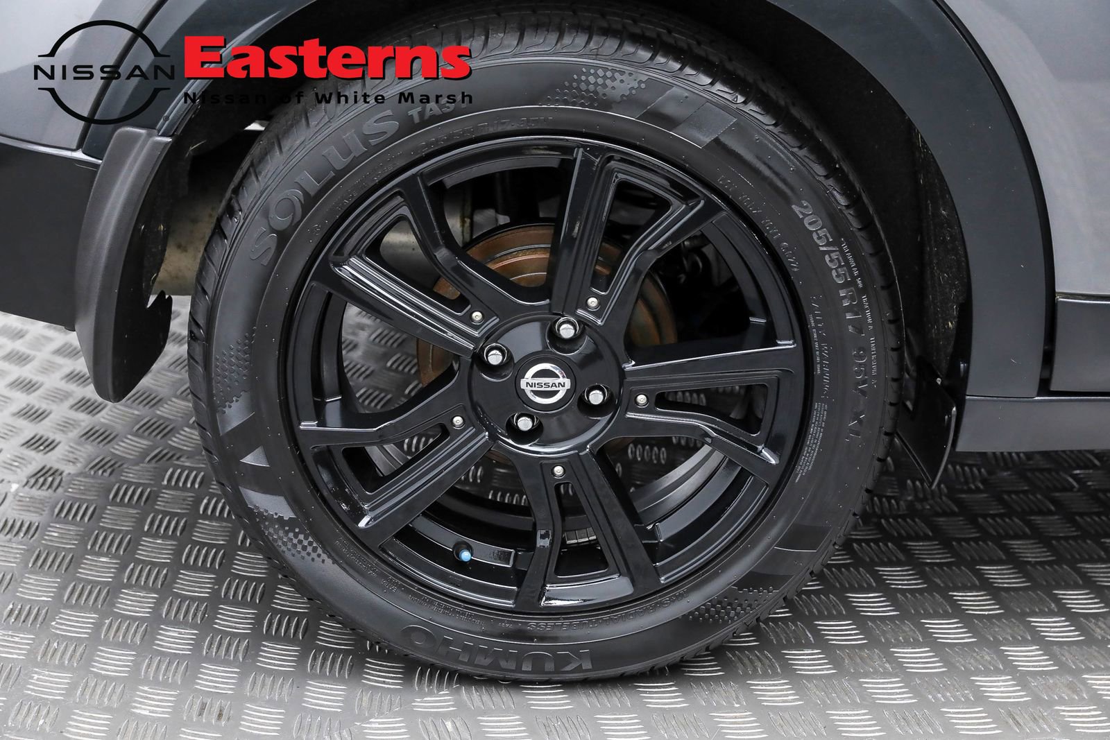 Used 2020 Nissan Kicks SR image 59