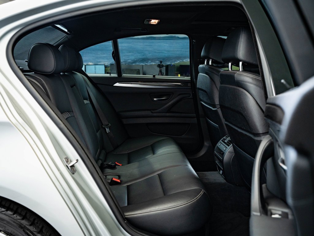 Used 2014 BMW 550i xDrive Sedan image 41