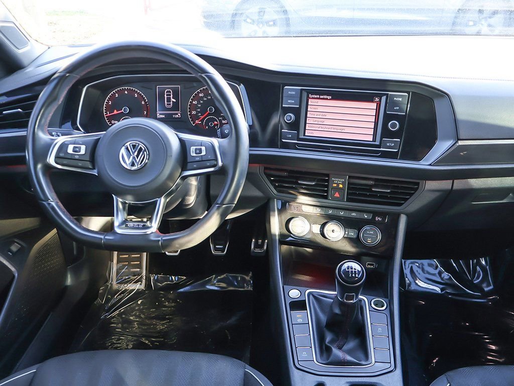 Used 2019 Volkswagen Jetta GLI image 36