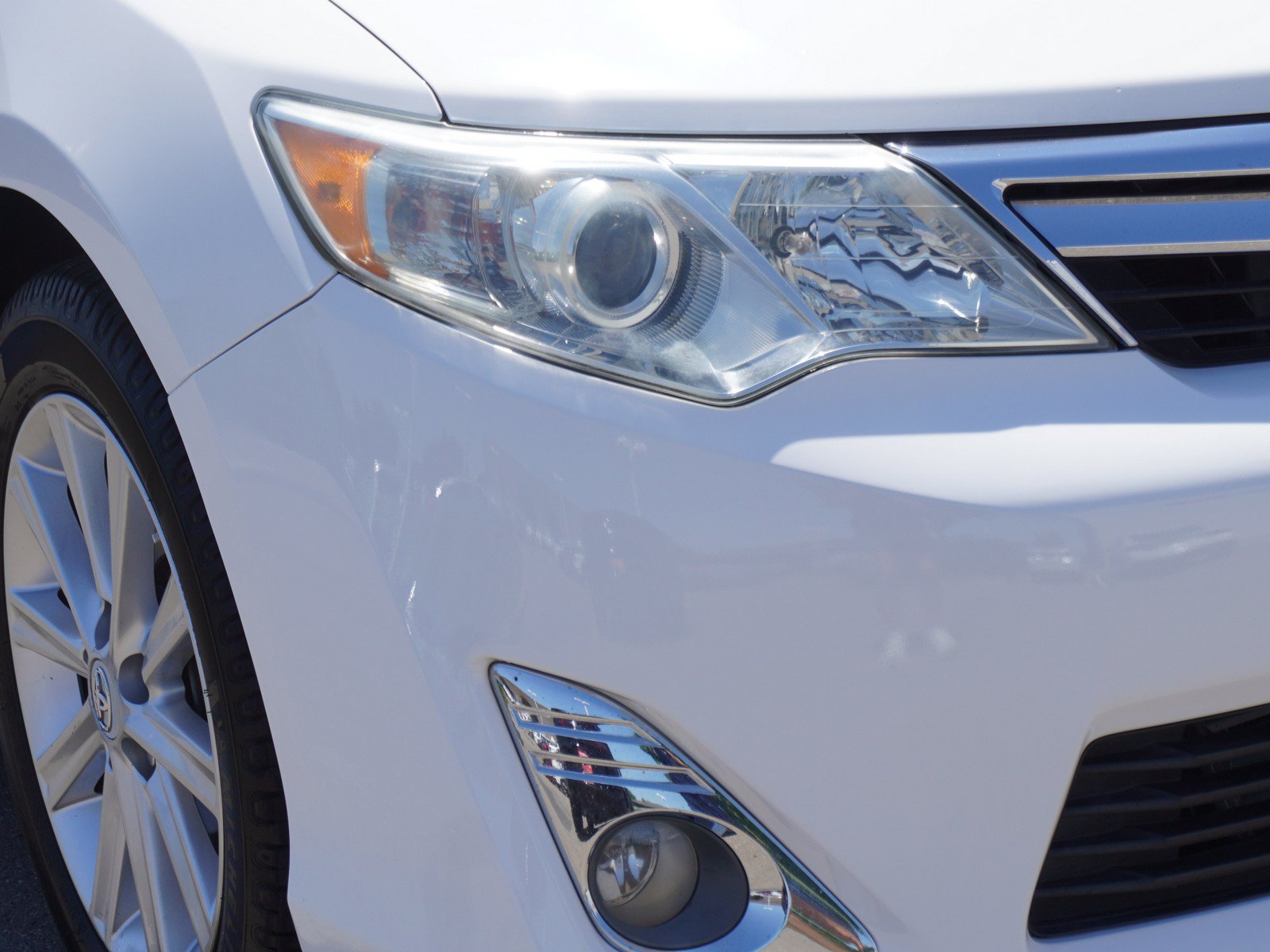 Used 2012 Toyota Camry XLE FWD image 3