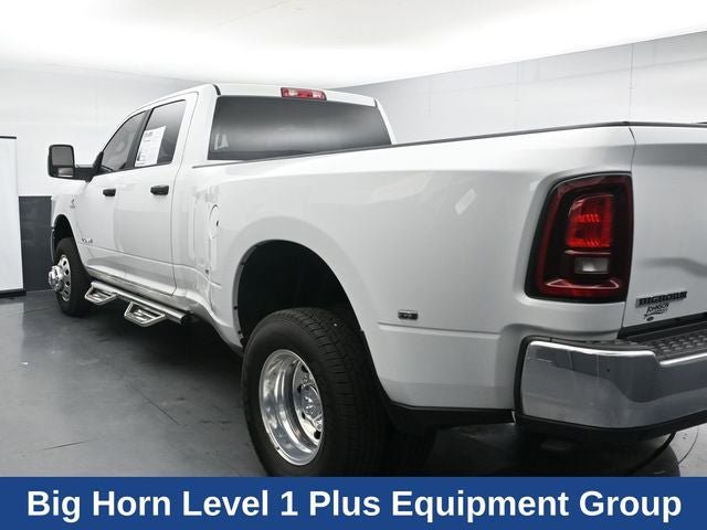 Used 2025 RAM 3500 Big Horn AWD/4WD image 8