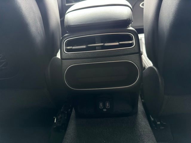 Used 2025 Genesis GV70 2.5T image 39