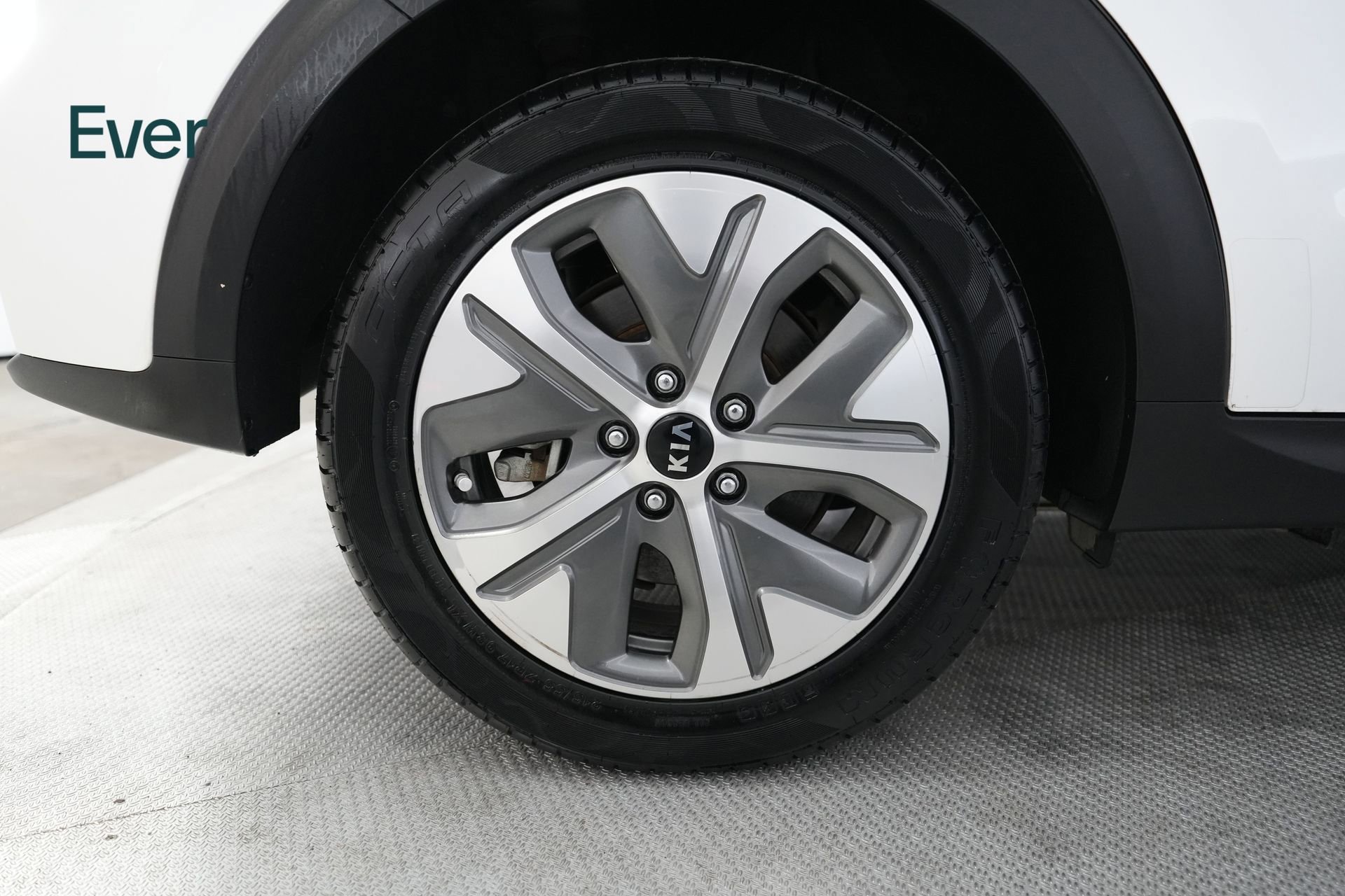 Used 2019 Kia Niro EX Premium w/ EX Premium Launch Package image 22