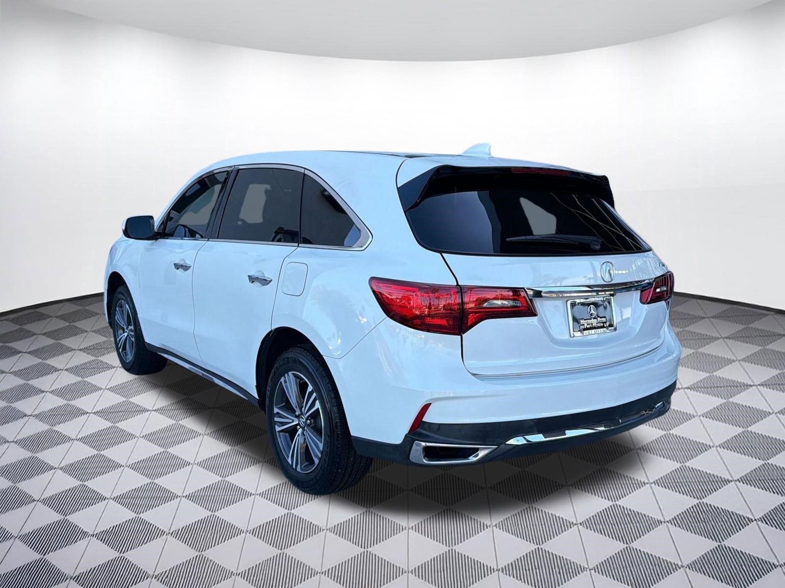 Used 2018 Acura MDX FWD image 3