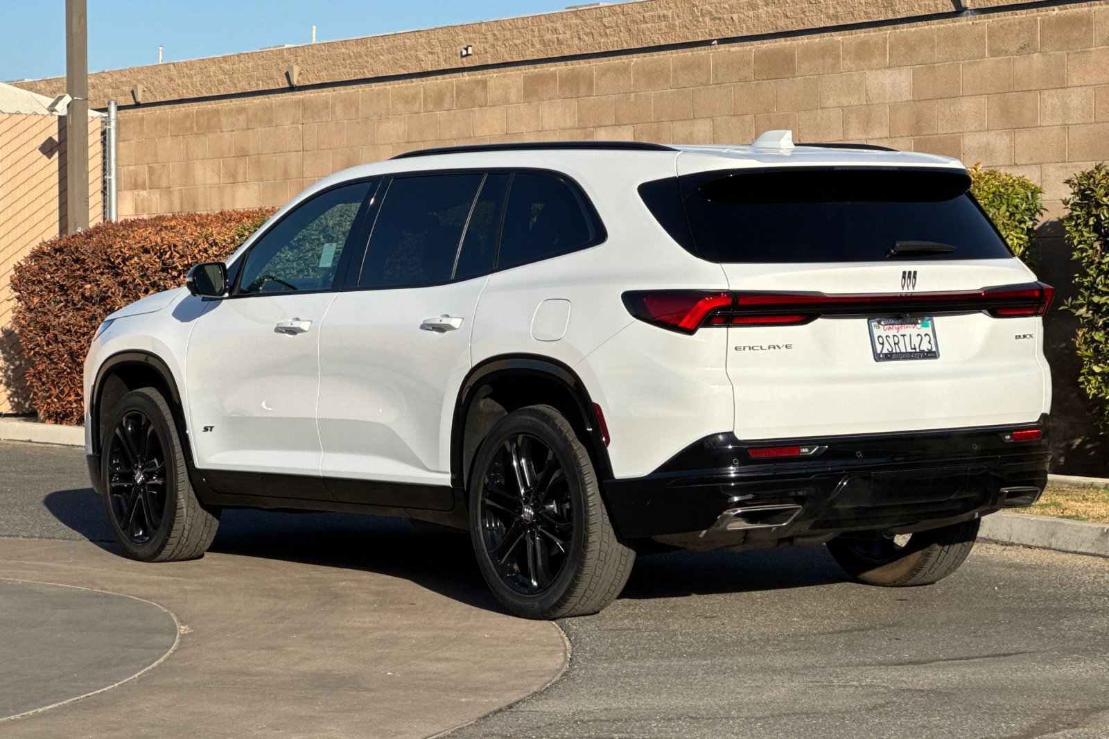 Certified 2025 Buick Enclave Sport Touring FWD image 6