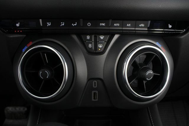 Used 2024 Chevrolet Blazer LT w/ Convenience Package image 6