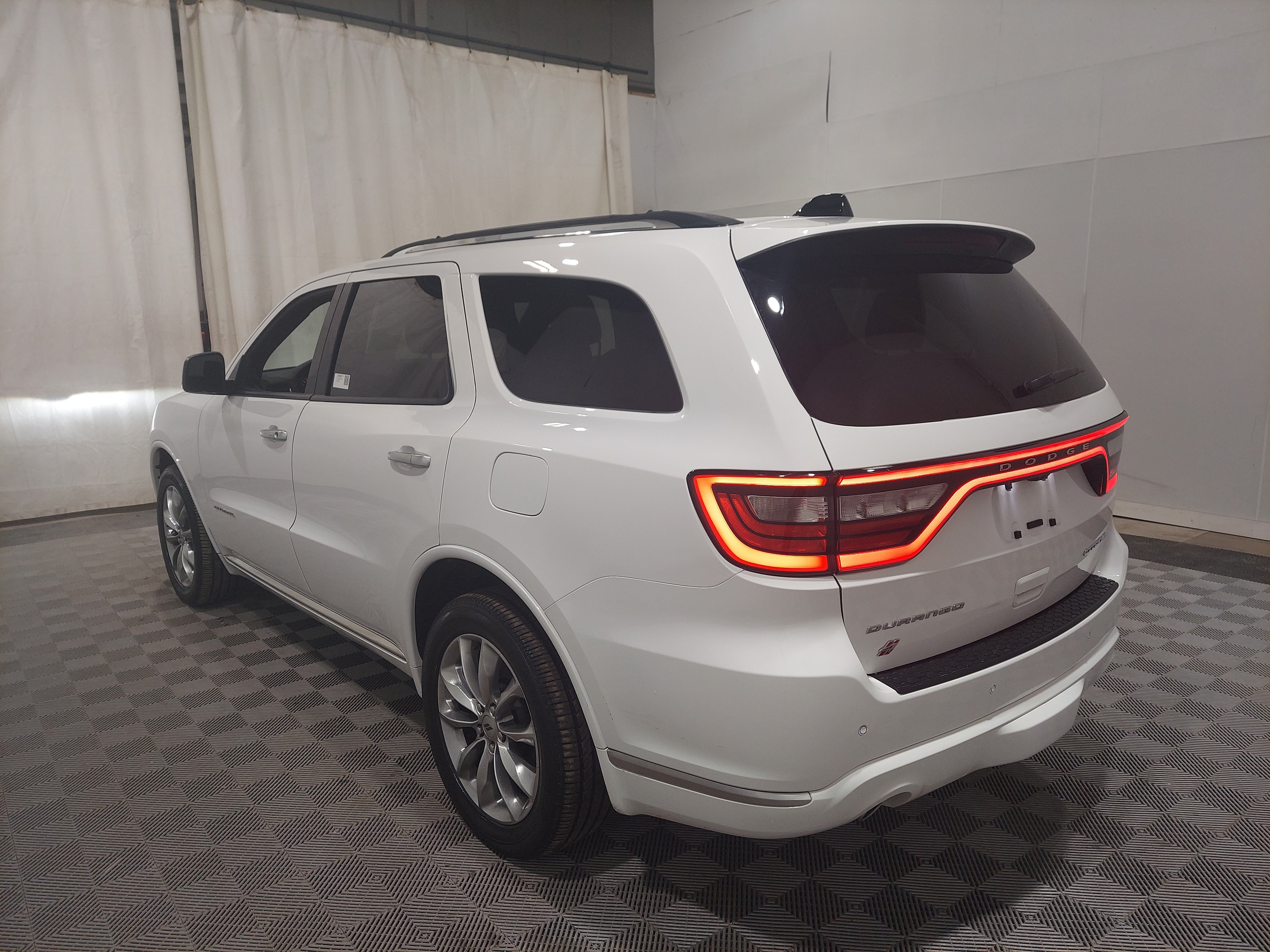 Used 2024 Dodge Durango Citadel AWD/4WD image 2