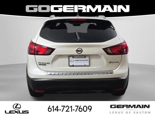 Used 2017 Nissan Rogue Sport SV AWD/4WD image 9