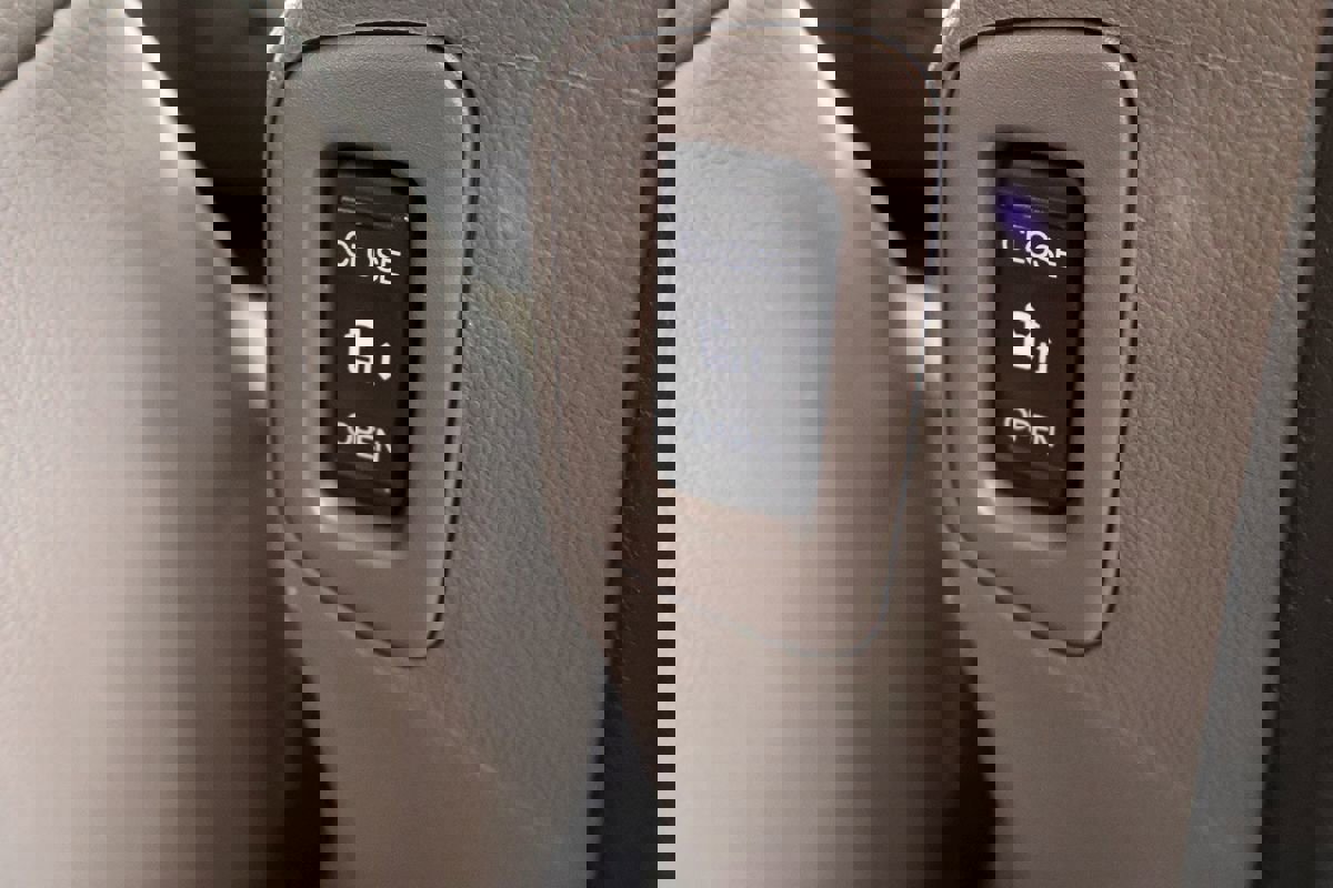 Used 2017 Honda Odyssey EX-L image 42