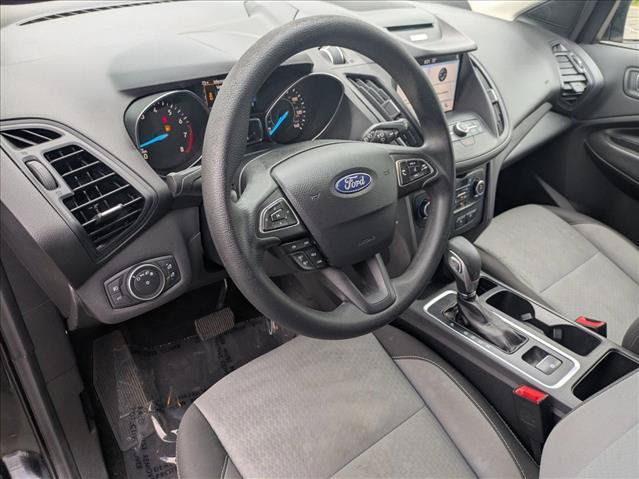 Used 2018 Ford Escape SE w/ SE Sync 3 Package AWD/4WD image 10