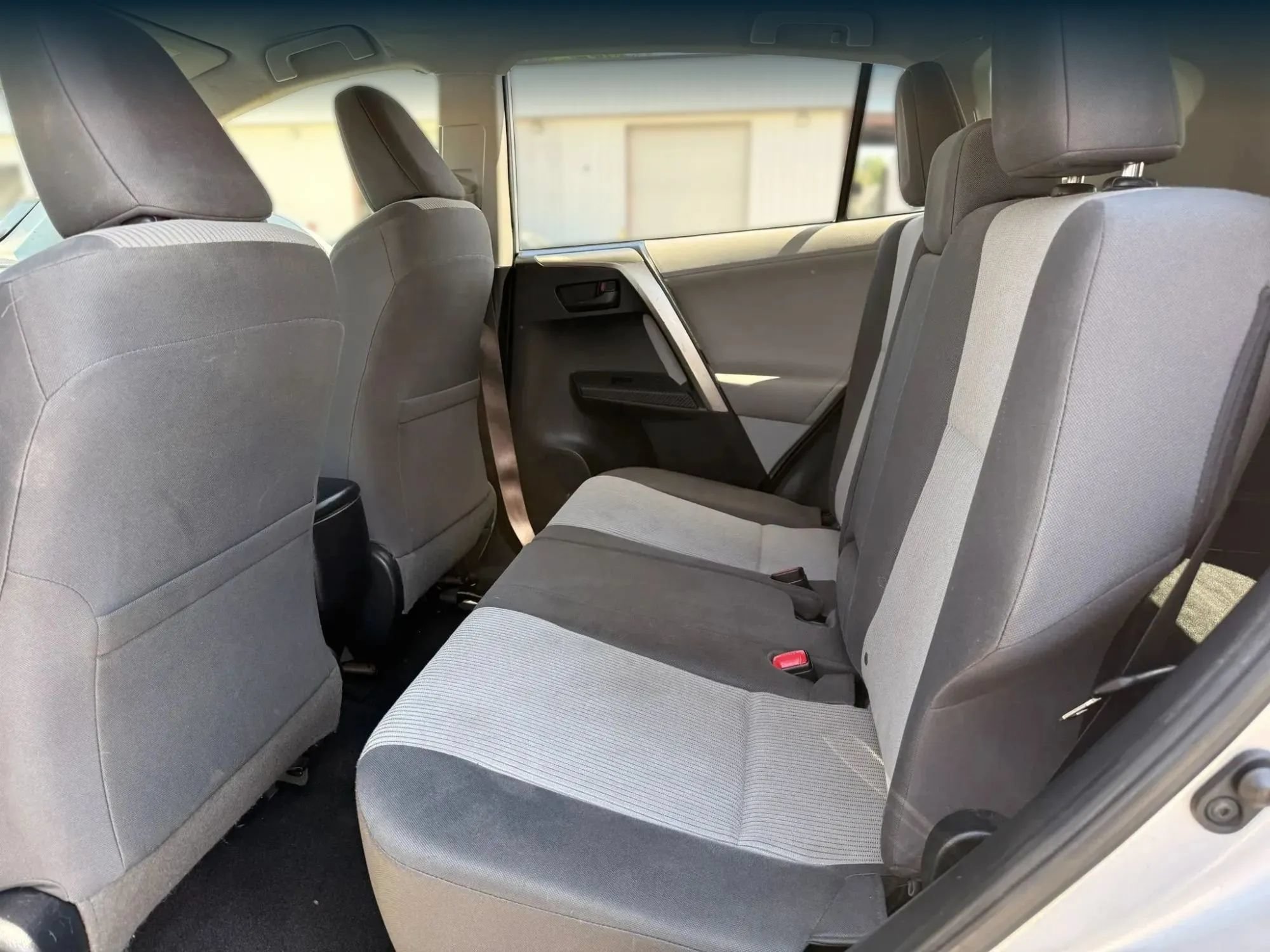 Used 2013 Toyota RAV4 LE FWD image 21