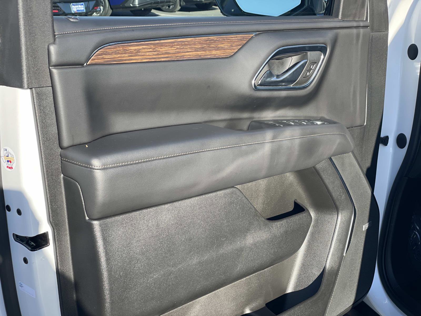 Used 2023 Chevrolet Tahoe High Country image 18