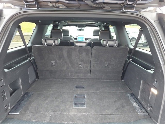 Used 2023 Ford Expedition Max Platinum image 9