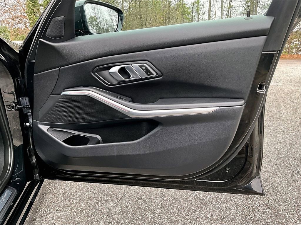 Used 2023 BMW 330i Sedan image 27