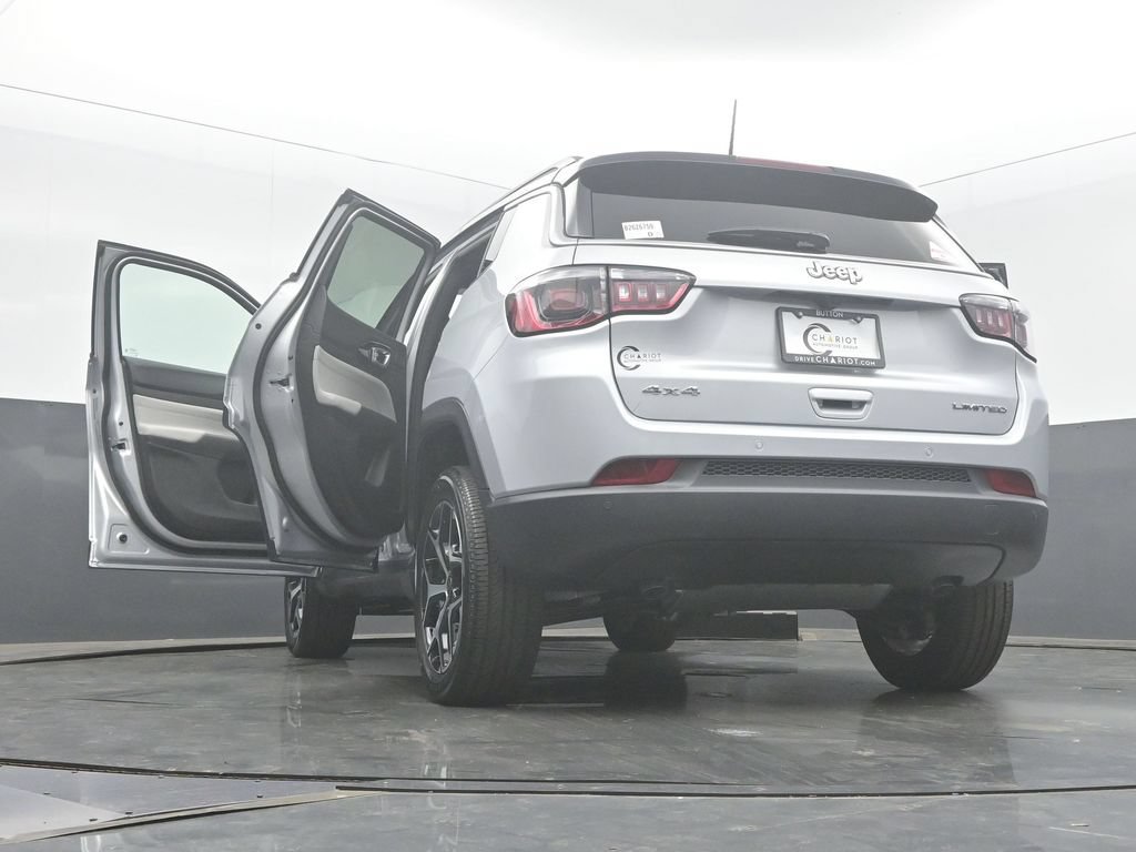 New 2026 Jeep Compass Limited w/ Sun, Sound & Navigation Group AWD/4WD image 58