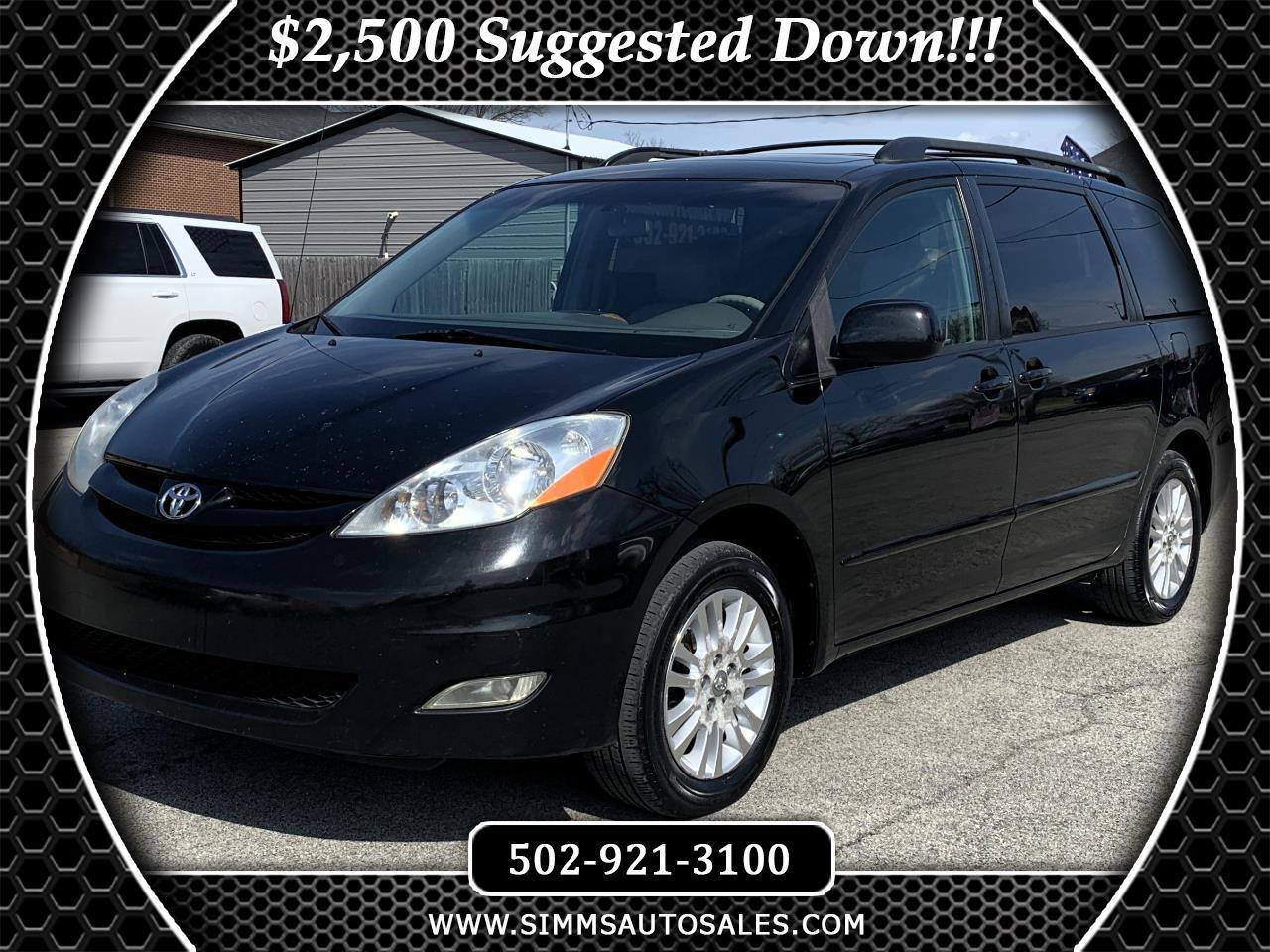 Used 2009 Toyota Sienna XLE FWD image 1