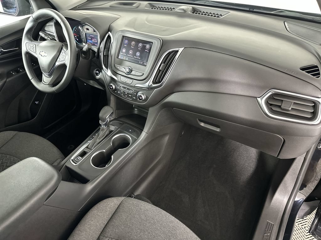 Certified 2024 Chevrolet Equinox LT w/ LPO, Floor Liner Package FWD image 29