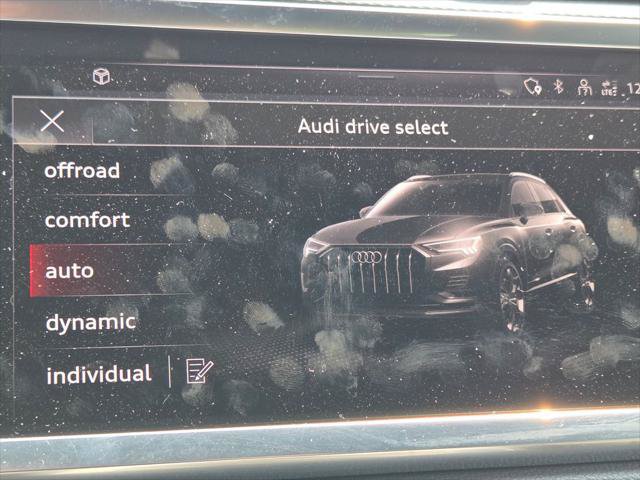 Certified 2025 Audi Q3 2.0T Premium Plus w/ Premium Plus Package AWD/4WD image 16