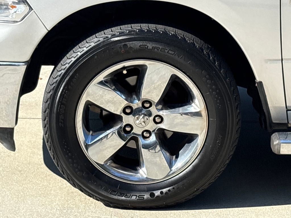 Used 2014 RAM 1500 Lone Star image 11