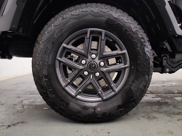 New 2025 Jeep Gladiator Sport image 35