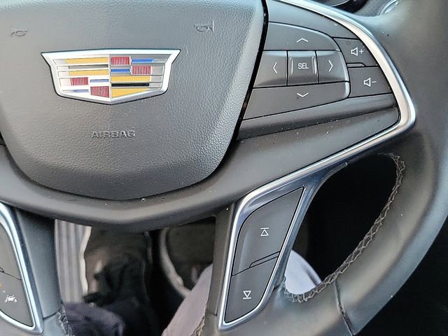 Used 2025 Cadillac XT5 Luxury image 12