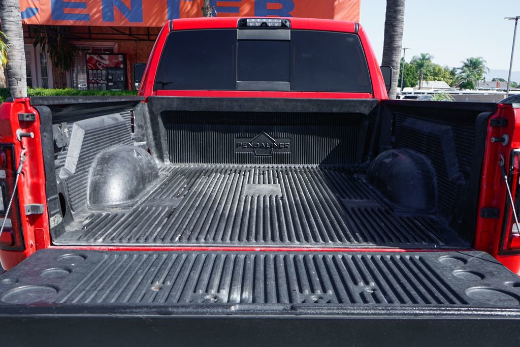 Used 2021 RAM 2500 Laramie w/ Night Edition AWD/4WD image 10