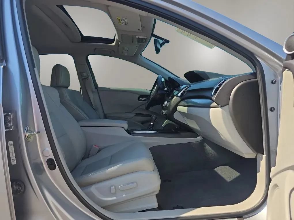 Used 2018 Acura RDX w/ Tech & AcuraWatch Plus Pack AWD/4WD image 47