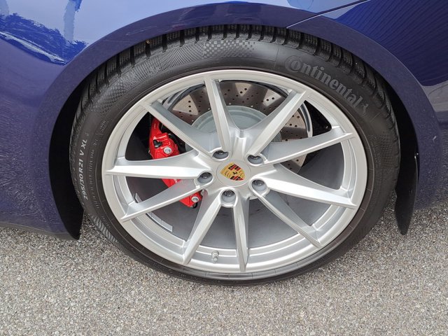 Certified 2024 Porsche 911 Targa 4S image 13