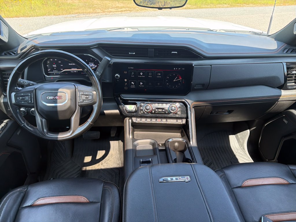 Used 2024 GMC Sierra 2500 AT4 w/ AT4 Premium Plus Package AWD/4WD image 13