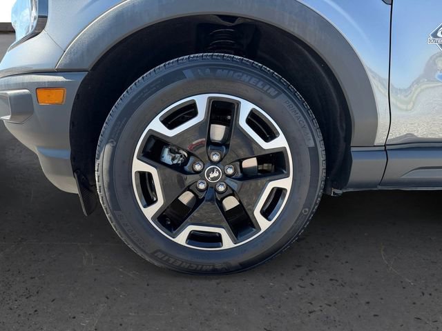 Used 2022 Ford Bronco Sport Outer Banks image 9