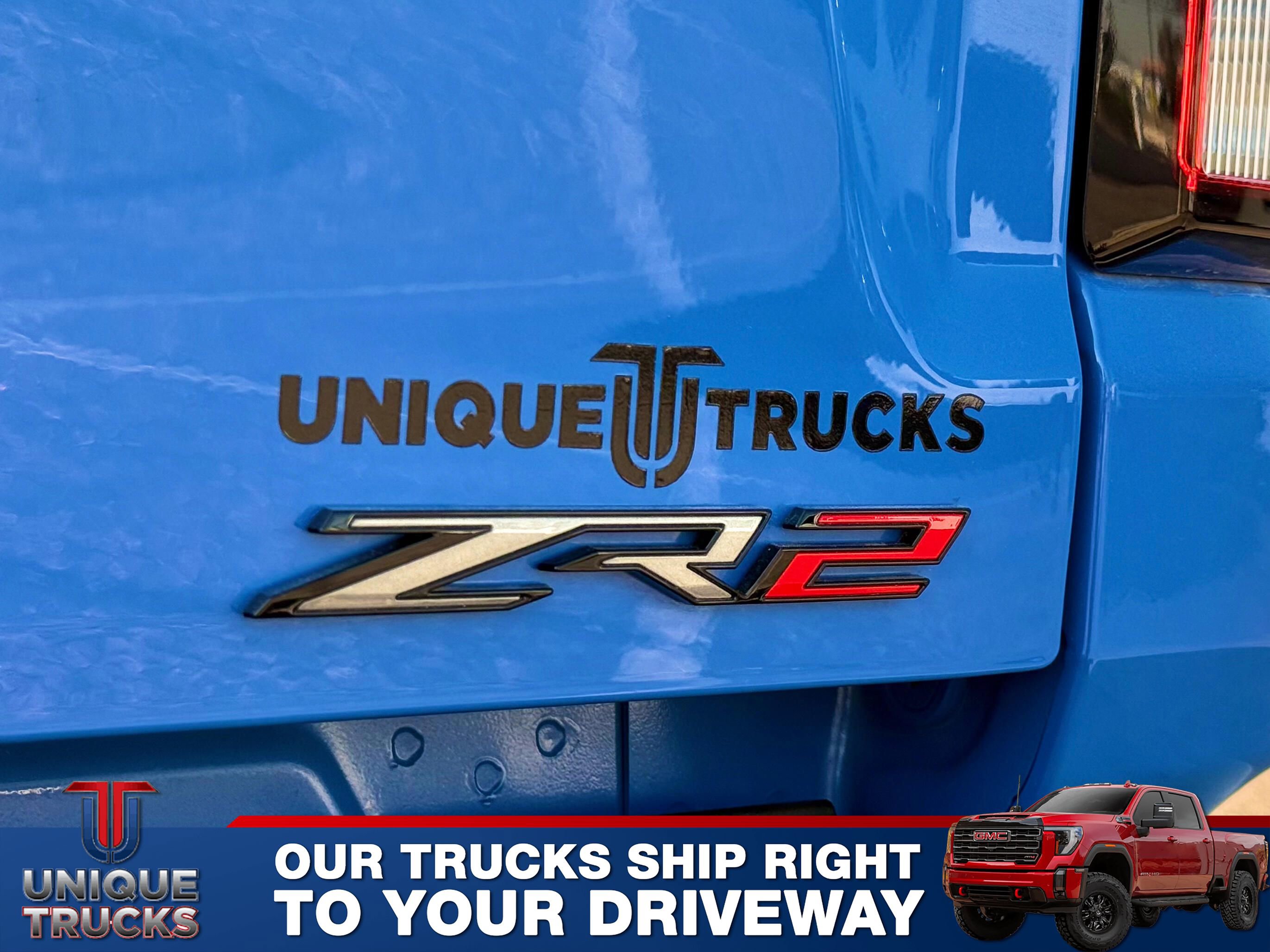 Used 2025 Chevrolet Colorado ZR2 w/ Technology Package image 11