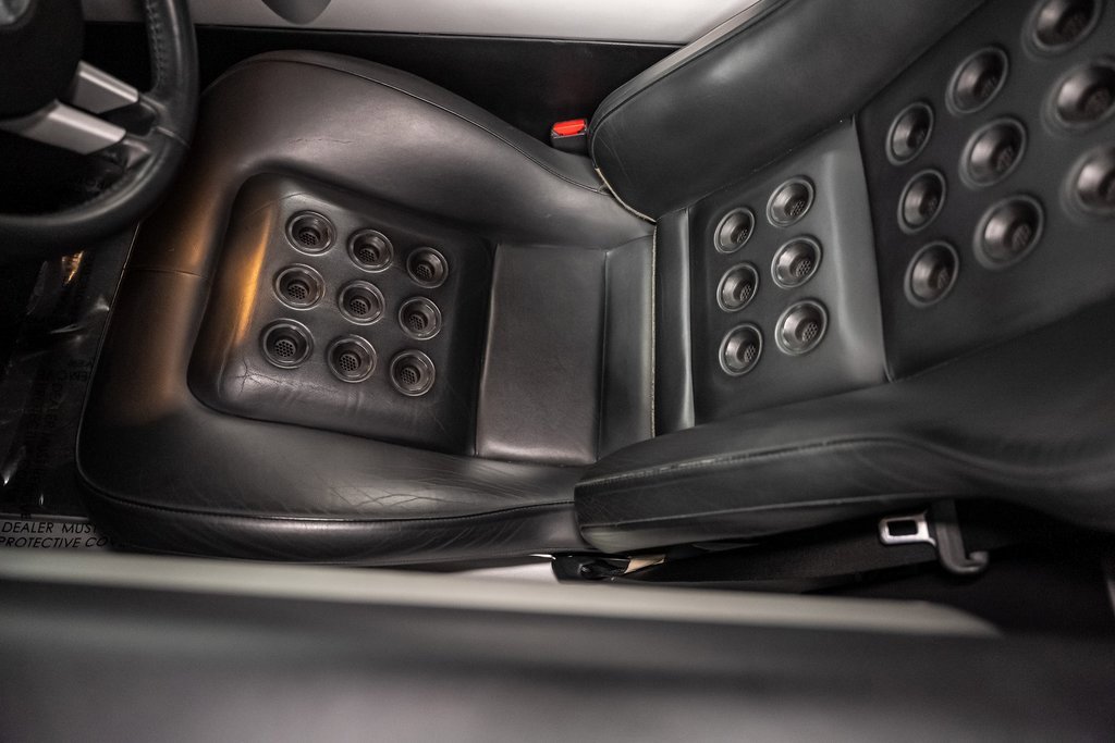 Used 2005 Ford GT image 39