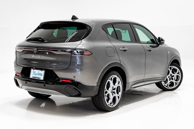 Used 2024 Alfa Romeo Tonale Ti AWD/4WD image 30