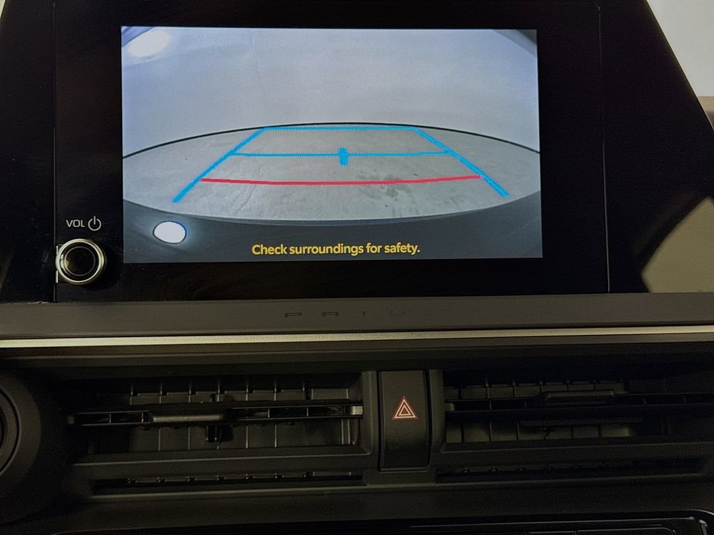 Used 2025 Toyota Prius LE FWD image 16