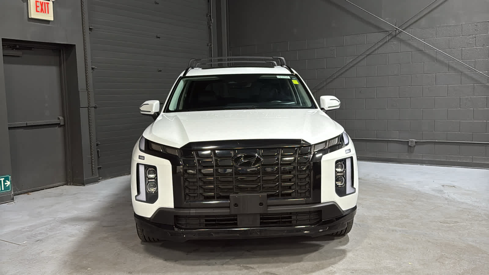 Used 2024 Hyundai Palisade XRT AWD/4WD image 2