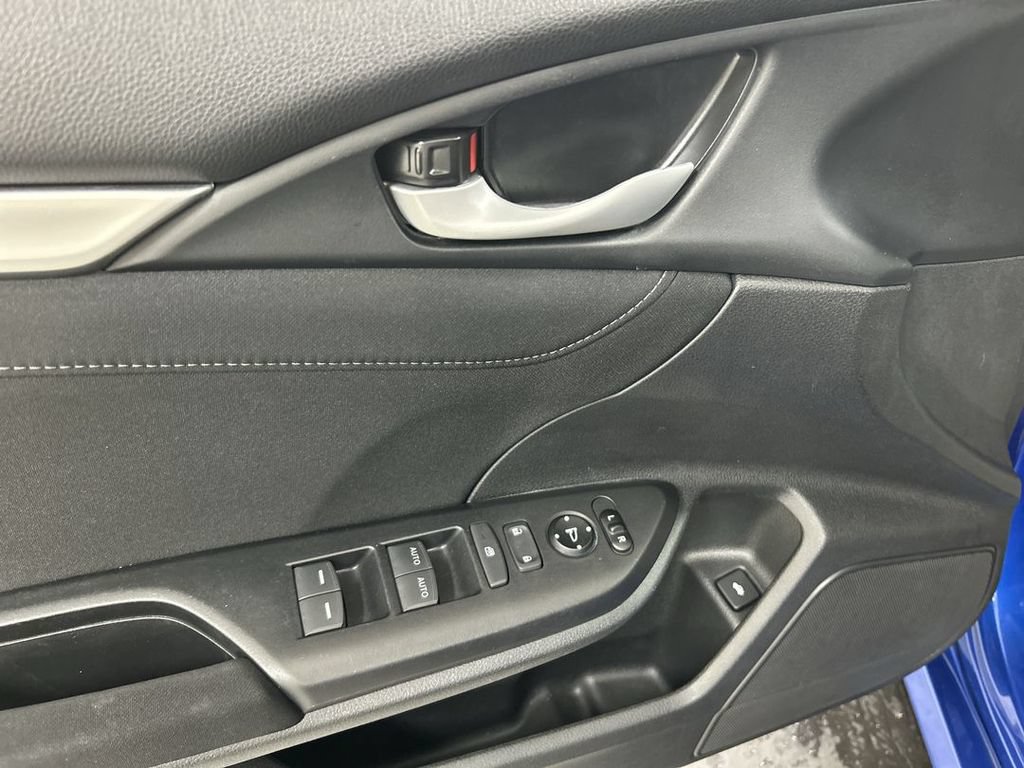 Used 2021 Honda Civic EX image 11