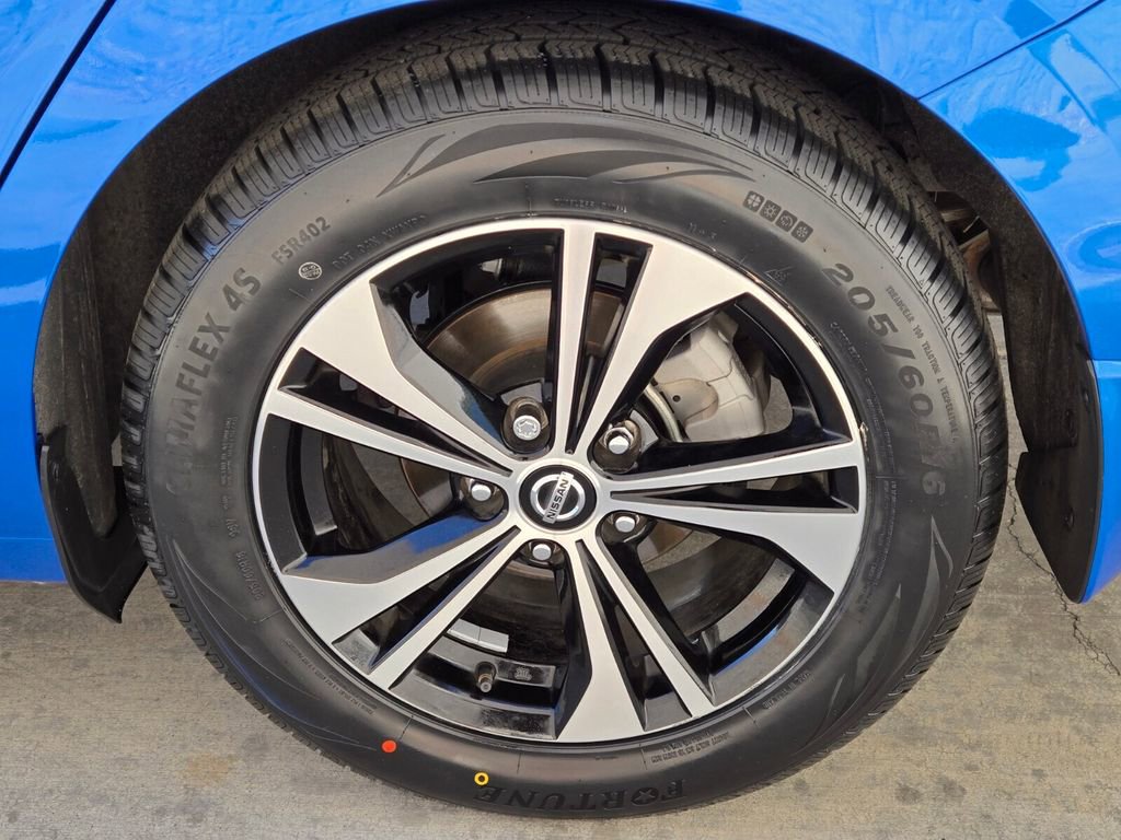 Used 2021 Nissan Sentra SV image 9