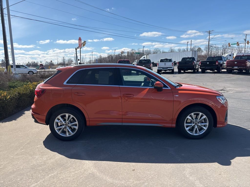 Used 2025 Audi Q3 2.0T Premium image 5