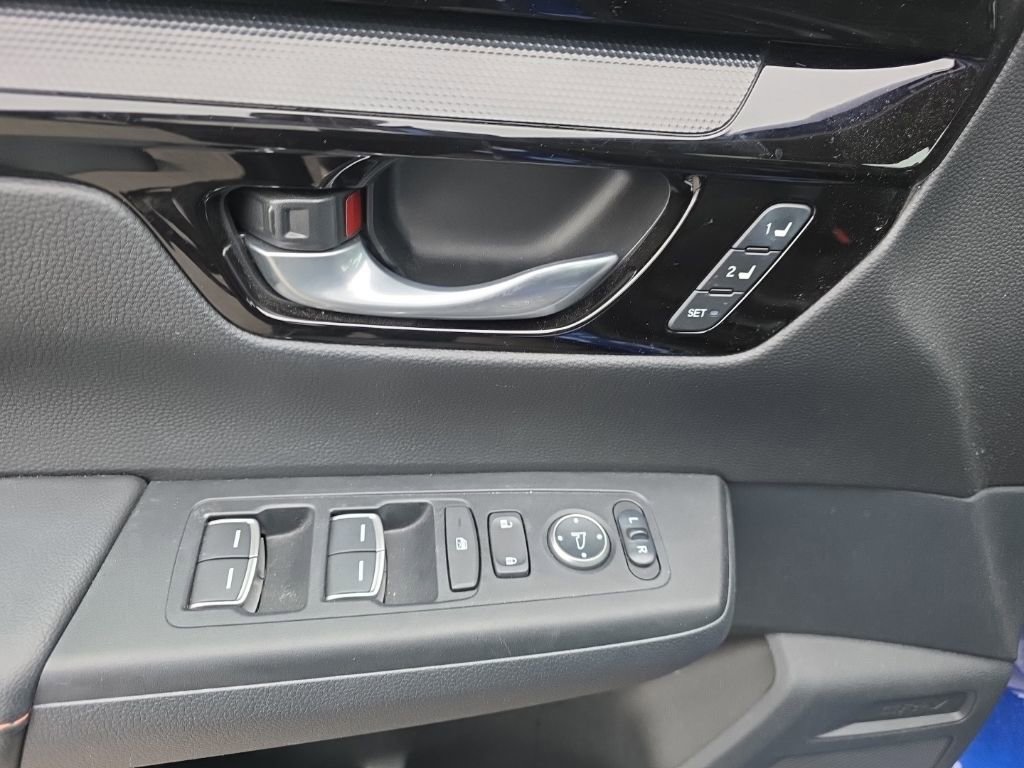 Used 2023 Honda CR-V Sport Touring image 12