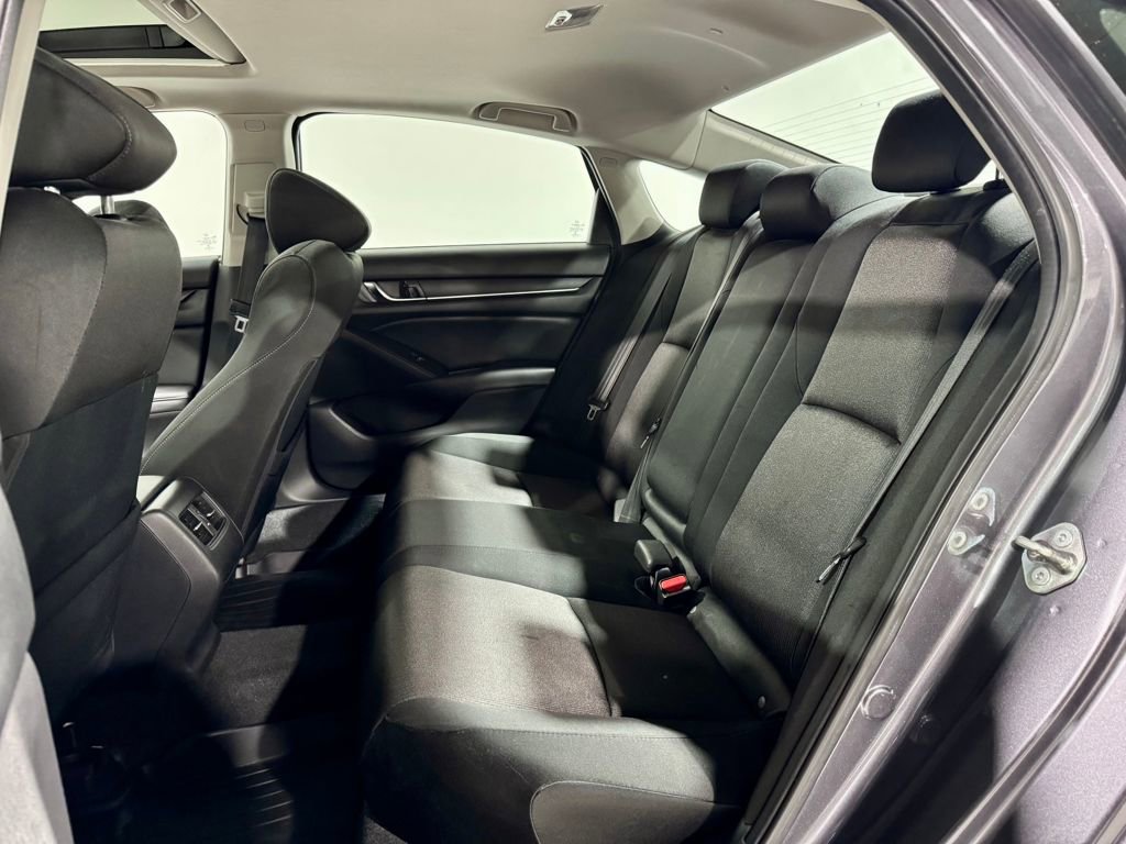 Used 2020 Honda Accord EX image 28