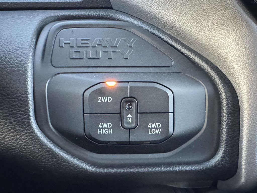 New 2026 RAM 2500 Big Horn AWD/4WD image 20