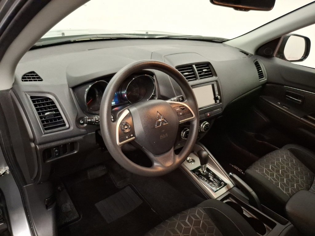 Used 2024 Mitsubishi Outlander Sport ES image 15