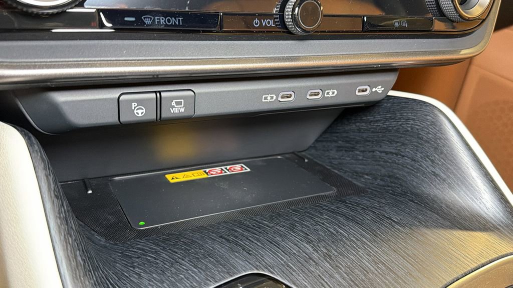 New 2026 Lexus RZ 450e AWD w/ Technology Package image 21