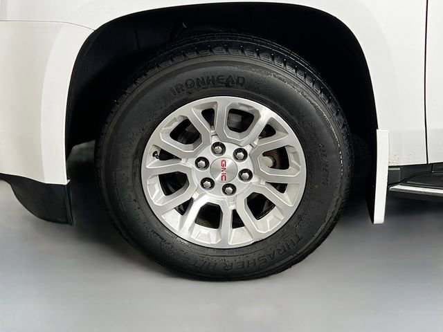 Used 2017 GMC Yukon SLT AWD/4WD image 29